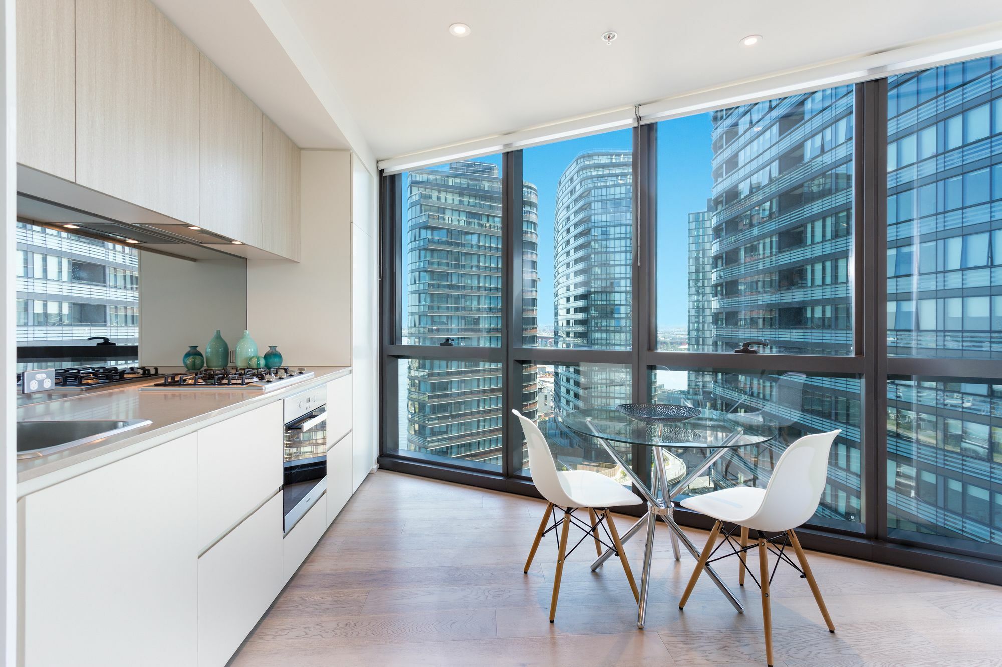 Wyndel Apartments - Riverside On Collins Melbourne Exterior photo